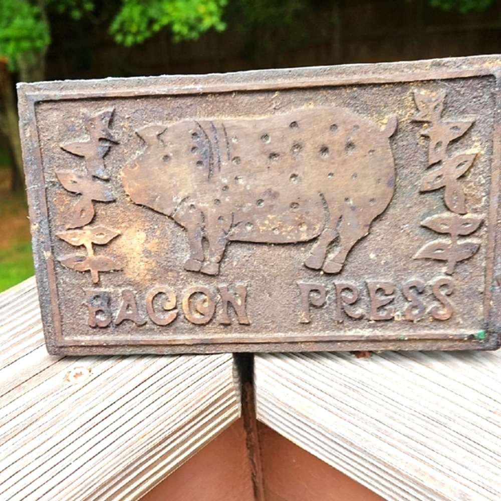 Vintage Brown Cast Iron Bacon Press Cooking Utensil